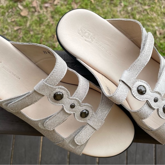 SAS Sandals - Picture 2 of 3
